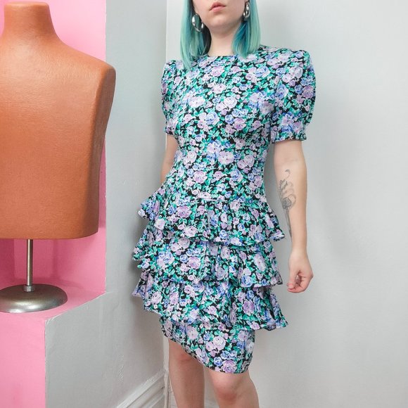 Maggy London Dresses & Skirts - Vintage 80s Pastel Floral Print Ruffled Party Dress